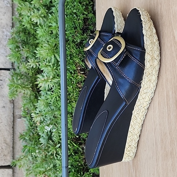 Coach Women's Sz 10 B Greer Black Leather Jute Wedge Gold Buckle Sandals - Picture 3 of 13